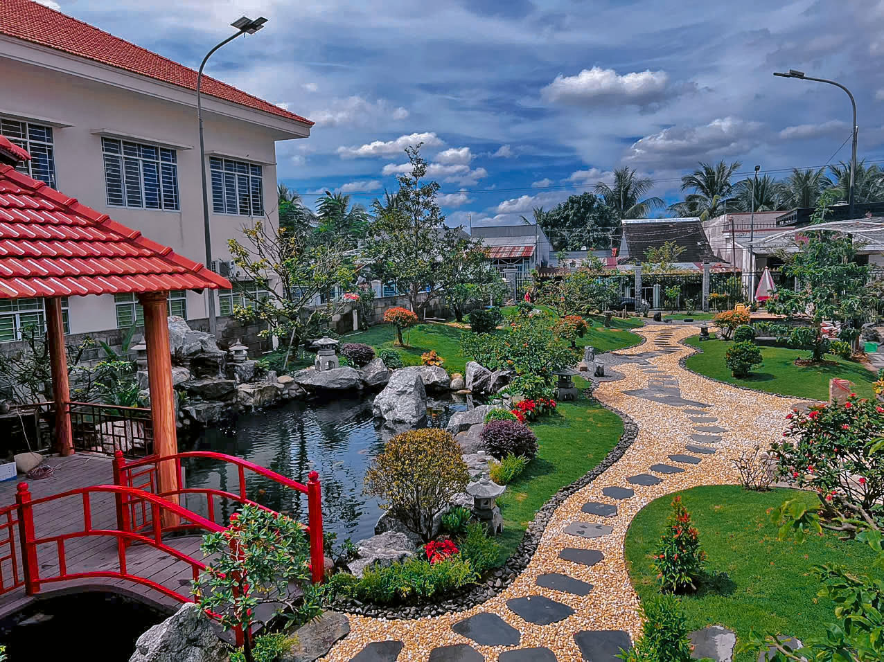 Thi công bo đá hồ koi - quy trình thi công hồ koi từ A - Z